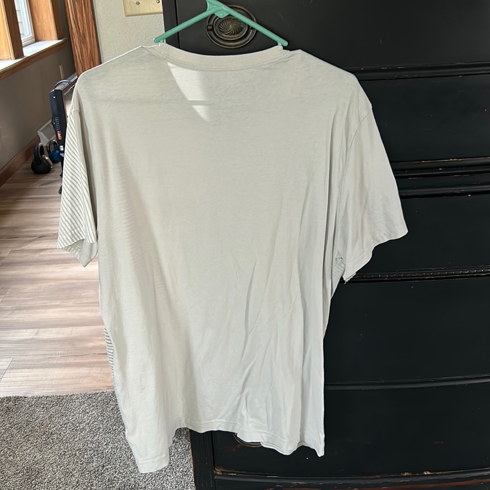 Express t-shirt - Picture 2 of 3